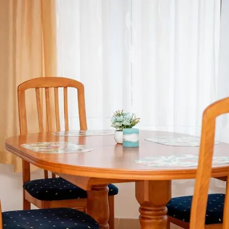 公寓 Convenient 2-bedroom Flat Next To Harmanite By Flаt Mаnager